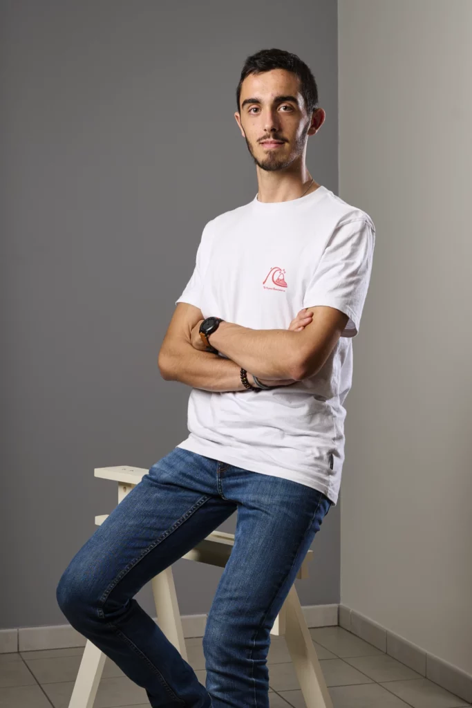 Photographe portrait corporate homme Puy-L'Évêque Lot Mathis DESCOUT